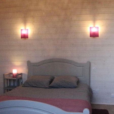 Chambres Aux Bonnes Herbes Bais  Esterno foto